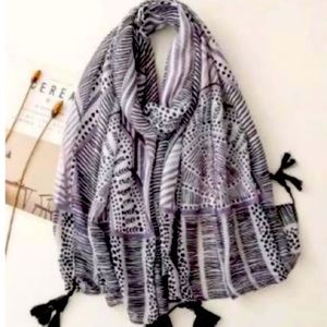 Nadine west Rita scarf new with tags never used